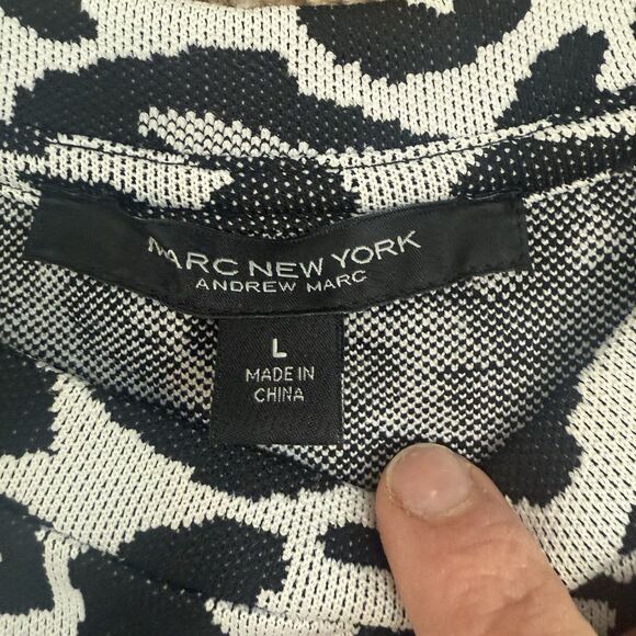 Marc New York Cheetah Animal Print 3/4 Sleeve Button Detail Sweater Womens Large - Picture 4 of 10